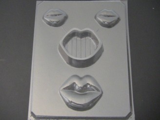 922 Lips Pour Box and Lid Chocolate Candy Mold